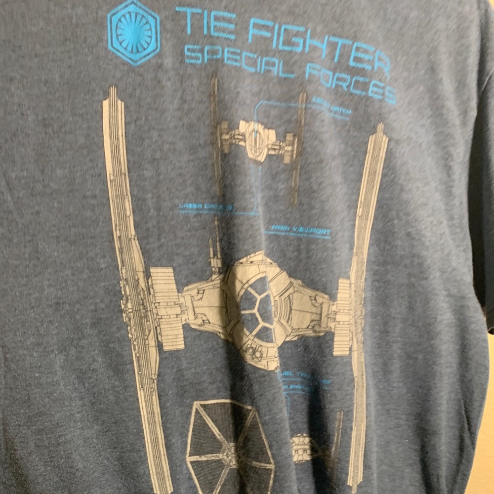 Star Wars shirt size Large